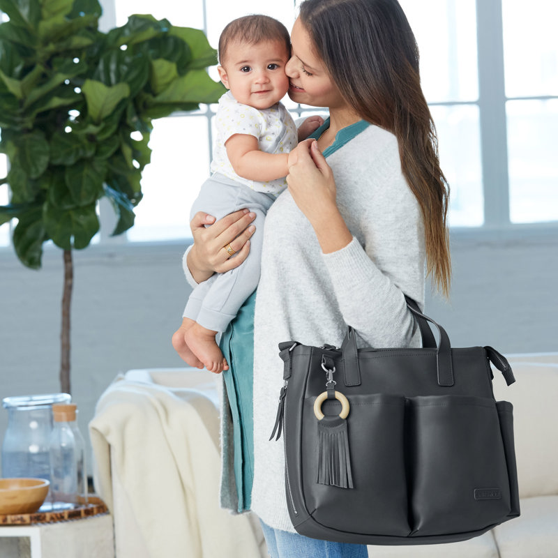 Bolso maternal skip hop new arrivals